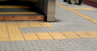 Тактильная плитка ПВХ в Одинцове - купить от 725 руб. в ТротуарнаяПлитка