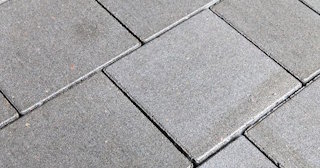 Гранитная брусчатка для дорожек и площадок в Одинцове в октябре