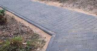 Укладка тротуарной плитки на основание в Одинцове в октябре