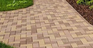 Укладка брусчатки на тротуарах в Одинцове от 828 руб. за м2 - ТротуарнаяПлитка