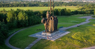 Благоустройство памятников в Одинцове от 932 руб. – компания ТротуарнаяПлитка