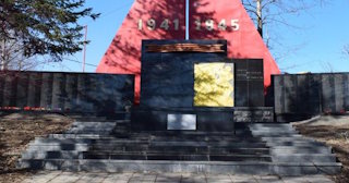 Профессиональное благоустройство памятников в Одинцове в октябре