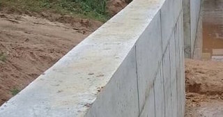 Строительство подпорной стенки из бетона в Одинцове в октябре